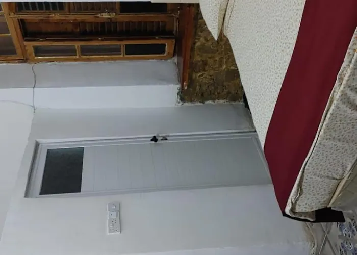 Aksaray Boutique * Никосия